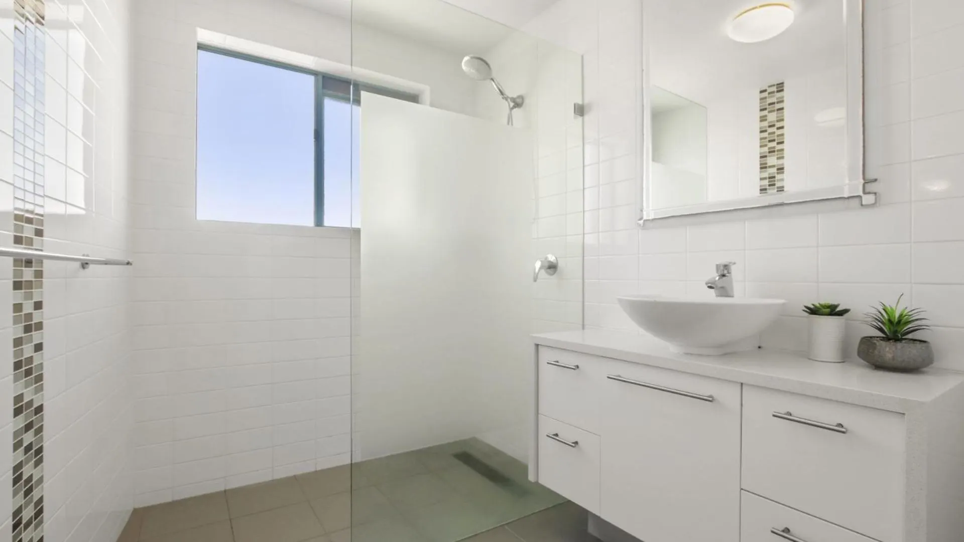 Deepwater Cove Unit 7, 68 Lower Gay Terrace, Bulcock Beach Caloundra Appartement